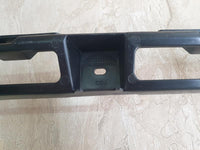 Original New Volkswagen Polo Centre Rear Bumper Bracket