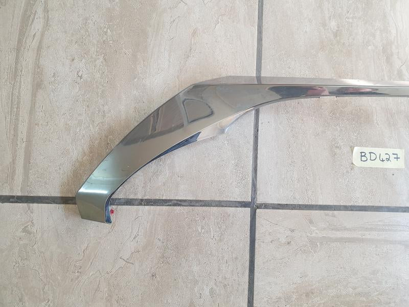 Original Used Toyota Fortuner Left Front Chrome Headlight Moulding