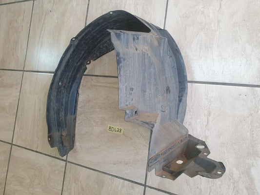 Original Used Toyota Fortuner Left Front Fender Liner