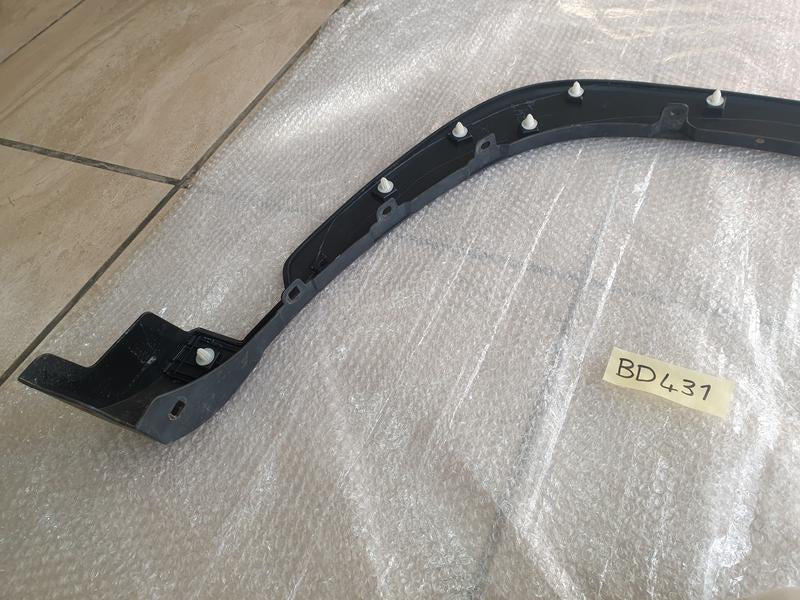 Original Used Toyota Corolla Cross Left Front Wheel Arch Moulding