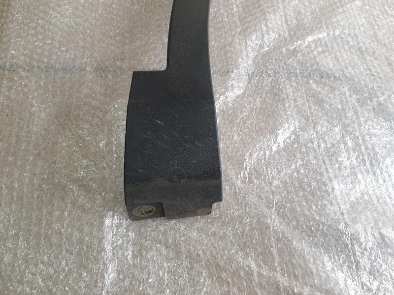 Original Used Omoda C5 Right Front Wheel Arch Moulding