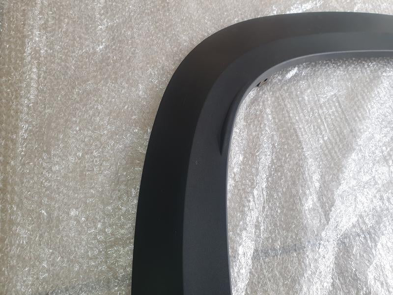 Original Used Renault Kiger Right Front Wheel Arch Moulding