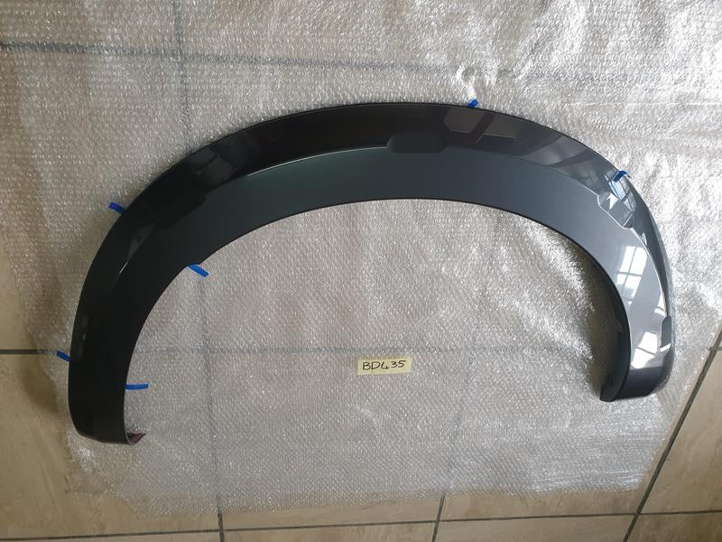 Original New Isuzu D-Max V-Cross Right Rear Wheel Arch Moulding