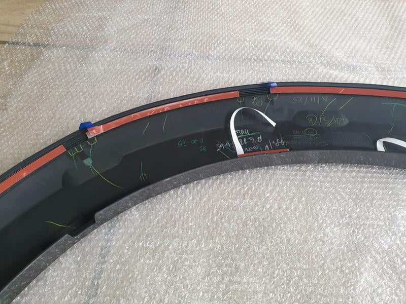 Original New Isuzu D-Max V-Cross Right Rear Wheel Arch Moulding