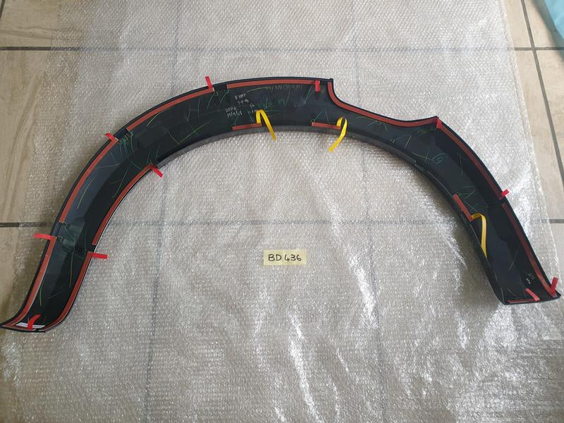 Original New Isuzu D-Max V-Cross Left Rear Wheel Arch Moulding