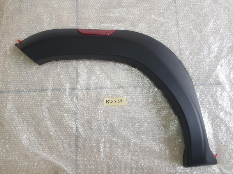 Original New Toyota Hilux Left Front Wheel Arch Moulding