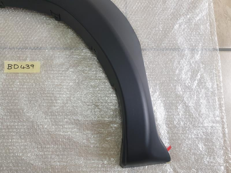 Original New Toyota Hilux Left Front Wheel Arch Moulding