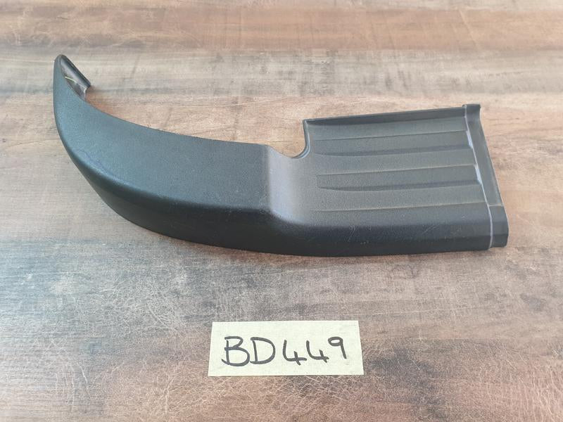 Original Used Toyota Hilux Left Rear Bumper Corner Plate