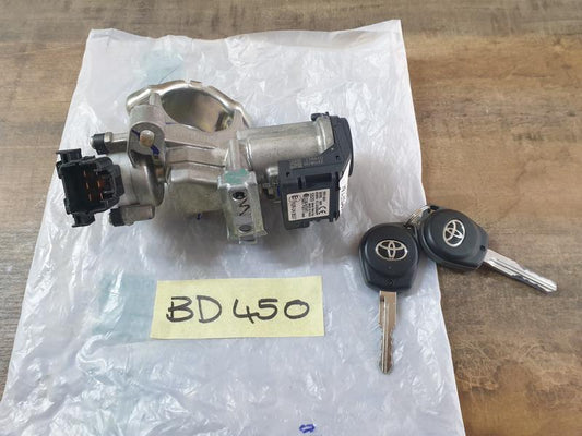 Original Used Toyota Starlet Ignition Lock and Remote Key Set