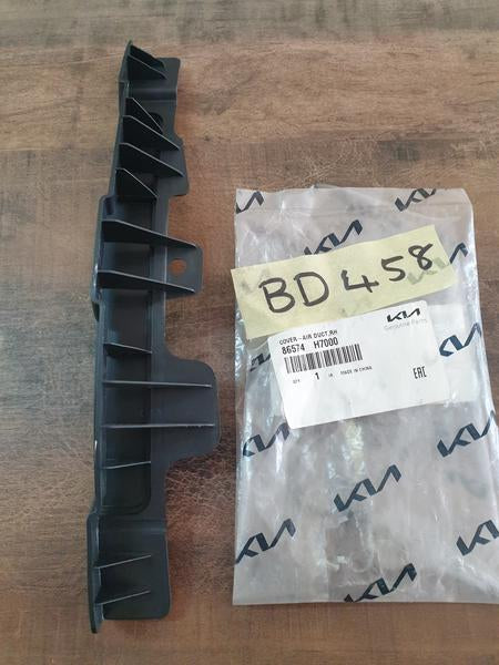 Original New Kia Pegas Right Front Bumper Air Duct Ventilating Grille