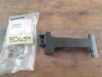 Original New Renault Clio Right Front Bumper Bracket