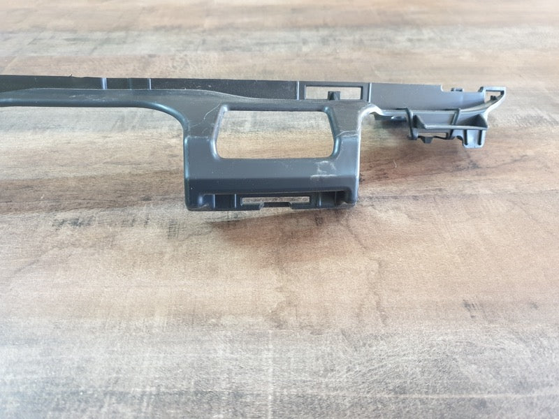 Original New Mercedes-Benz GLC C254 X254 Front Bumper Centre Mount Bracket