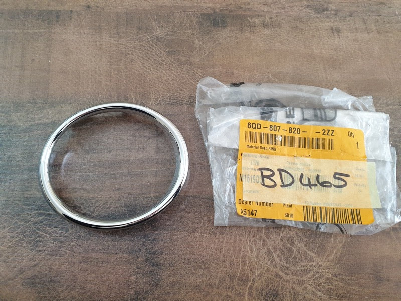 Original New Volkswagen Polo Right Front Fog Light Chrome Trim