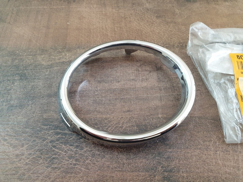 Original New Volkswagen Polo Right Front Fog Light Chrome Trim