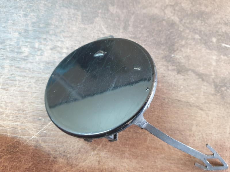 Original Used Kia Pegas Front Bumper Towing Eye Cover