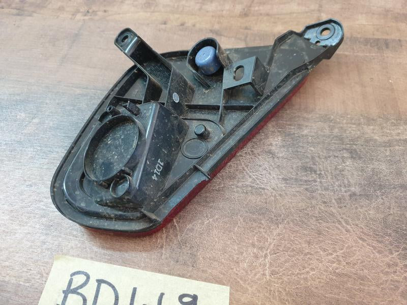 Original Used Mitsubishi Eclipse Cross Right Rear Bumper Reflector