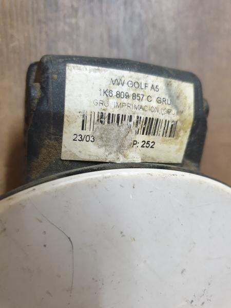 Original Used Volkswagen Golf V Fuel Tank Filler Door Cap