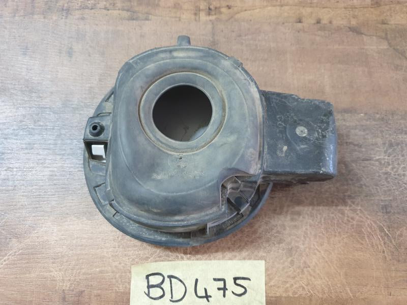 Original Used Volkswagen Golf V Fuel Tank Filler Door Cap