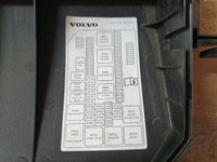 Original Used Volvo XC40 Relay Block Fuse Box Upper Cover