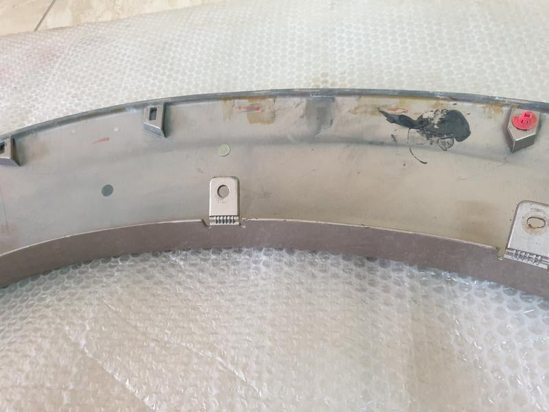 Original Used Toyota Hilux Left Front Wheel Arch Moulding