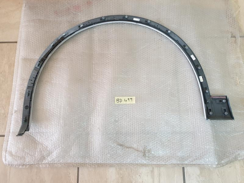 Original Used Audi Q5 Sportback Right Front Wheel Arch Moulding