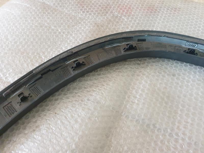 Original Used Mercedes-Benz GLB X247 Left Front Wheel Arch Moulding