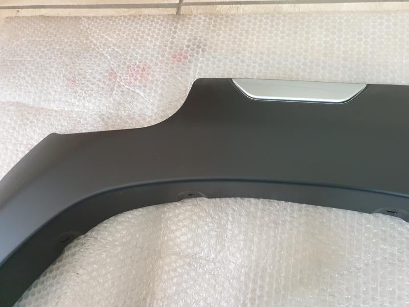 Original Used Toyota Hilux Left Rear Wheel Arch Moulding