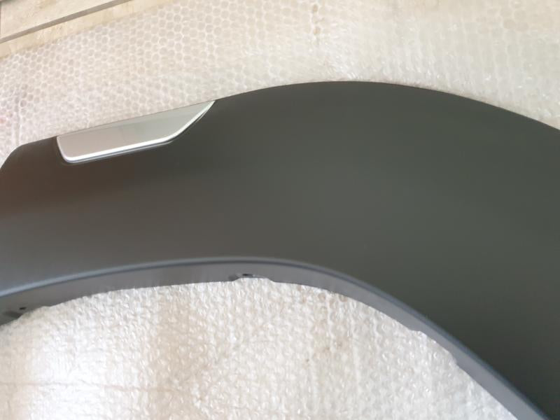 Original Used Toyota Hilux Left Rear Wheel Arch Moulding