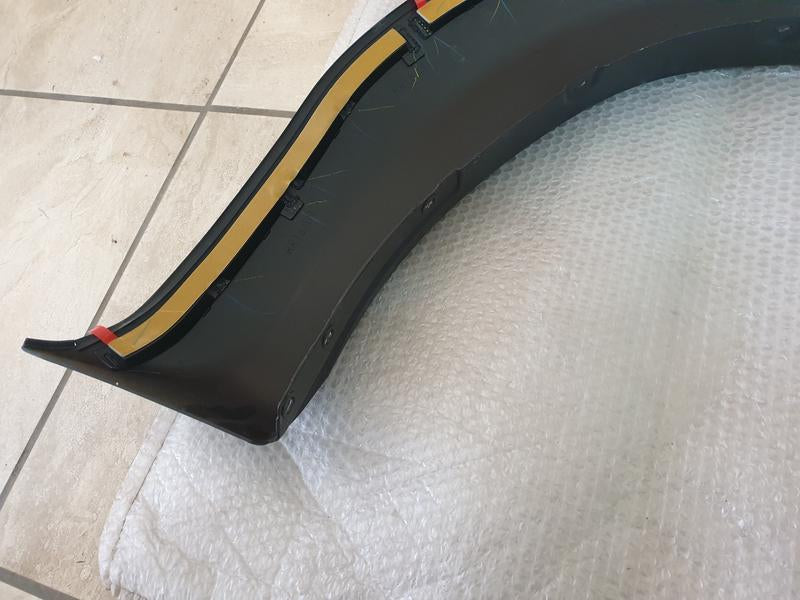 Original Used Toyota Hilux Left Rear Wheel Arch Moulding