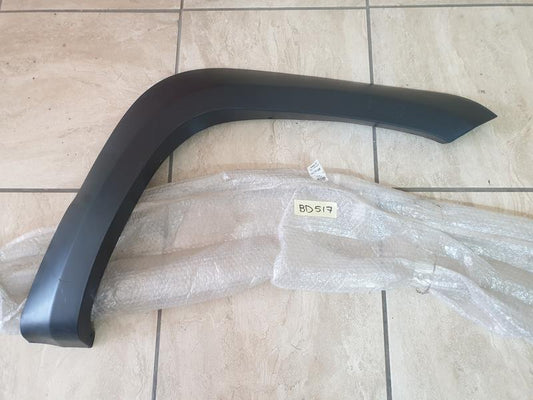 Volkswagen Aftermarket Amarok Right Front Wheel Arch Moulding