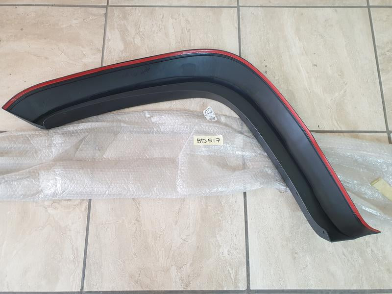 Volkswagen Aftermarket Amarok Right Front Wheel Arch Moulding
