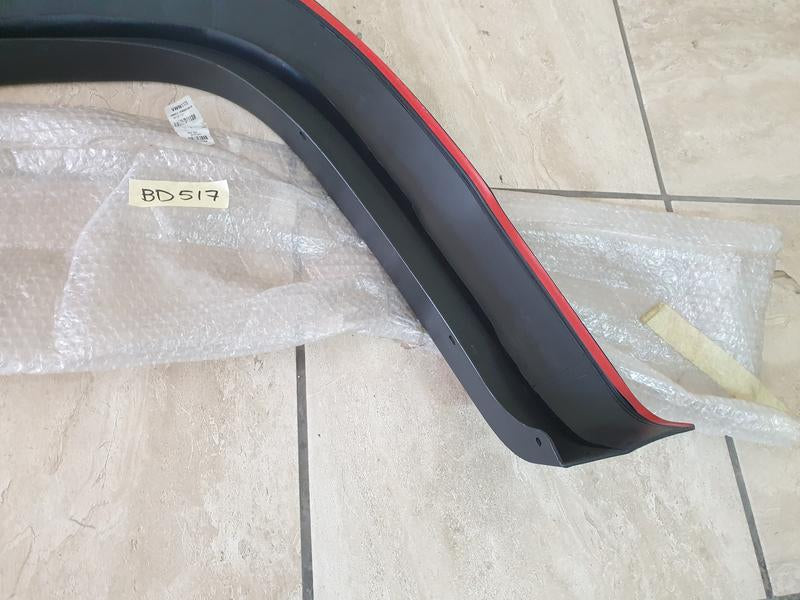 Volkswagen Aftermarket Amarok Right Front Wheel Arch Moulding