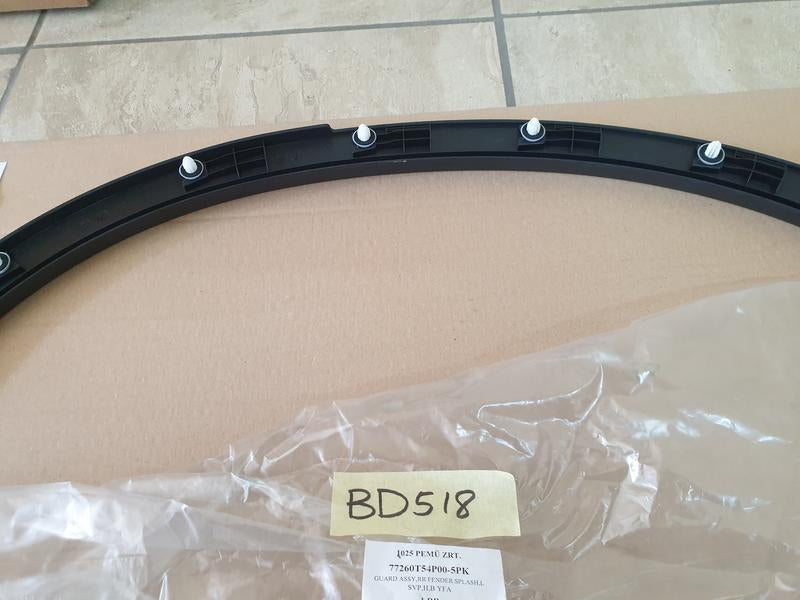 Original New Suzuki Vitara Left Rear Wheel Arch Moulding