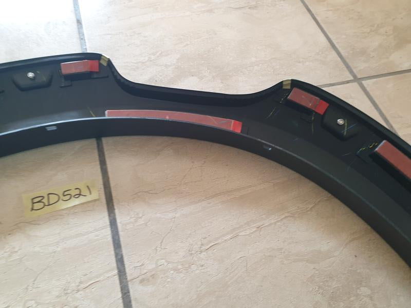 Original New Nissan Navara Left Rear Wheel Arch Moulding