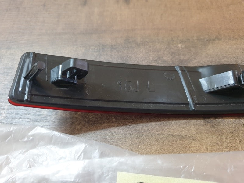 Volkswagen Aftermarket Jetta Left Rear Bumper Reflector