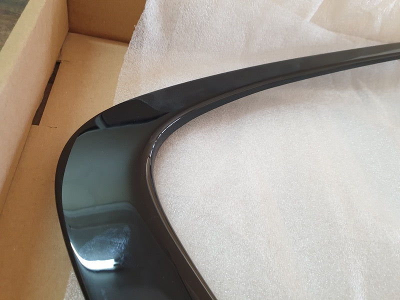 Original New BMW X6 xDrive Right Rear Quarter Glass Trim Beading