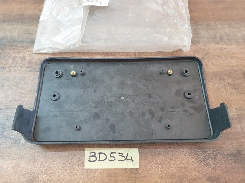 Original New BMW 1 Series Front Bumper License Plate Holder Bracket
