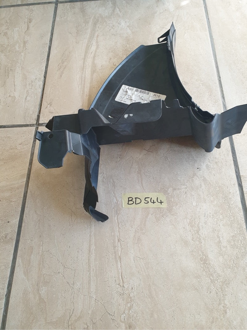 Original New BMW Z4 Roadster E85 Right Front Lower Fender Liner Extension Cover