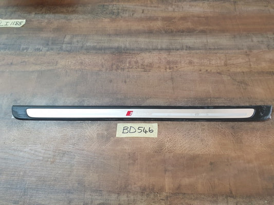 Original Used Audi A1 8X Front Sill 'S line' Trim Cover