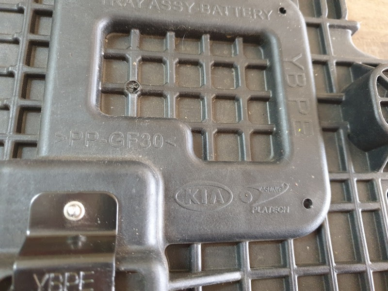 Original New Kia Rio IV Battery Tray