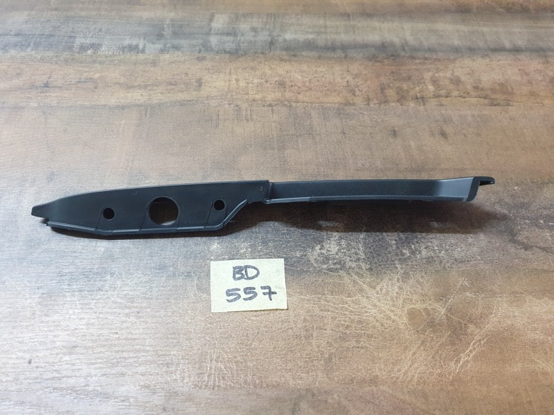Original New Land Rover Range Rover 2015 Left Front Bumper Moulding