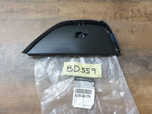 Original New Renault Kwid 2023 Right Front Bumper Moulding