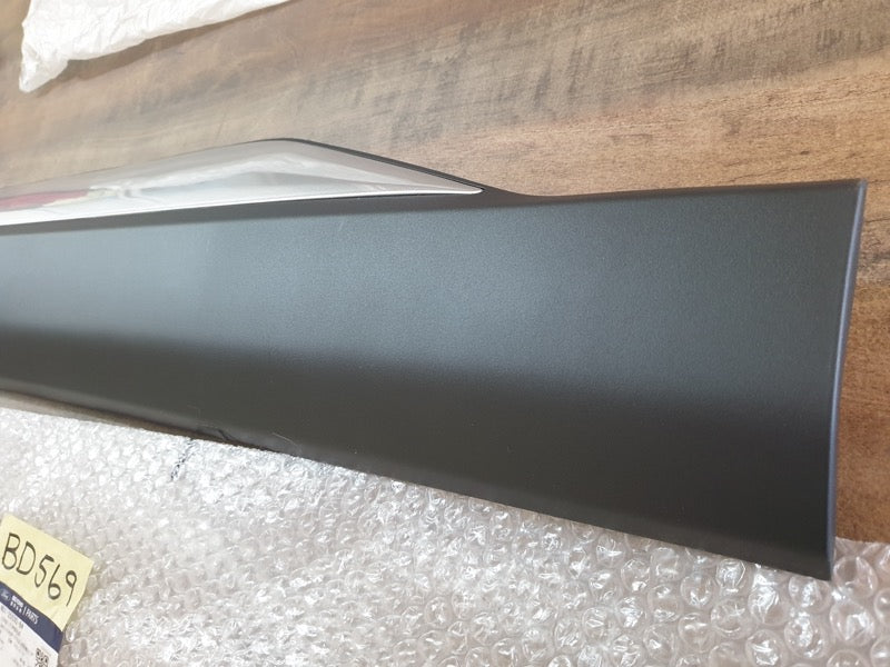 Original New Ford Territory 2025 Left Rear Door Lower Moulding