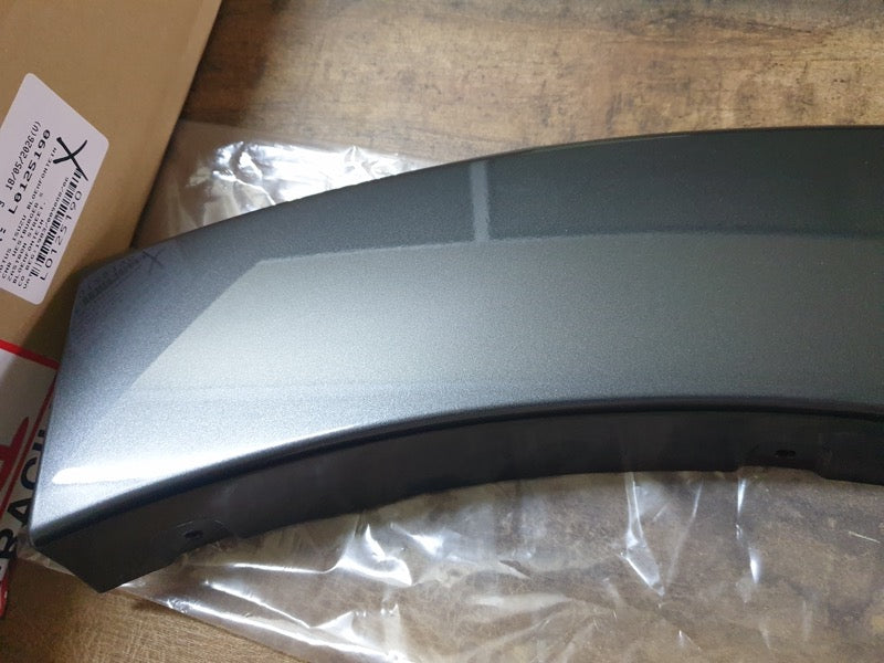 Original New Mitsubishi Pajero Sport 2016 Left Rear Wheel Arch Moulding