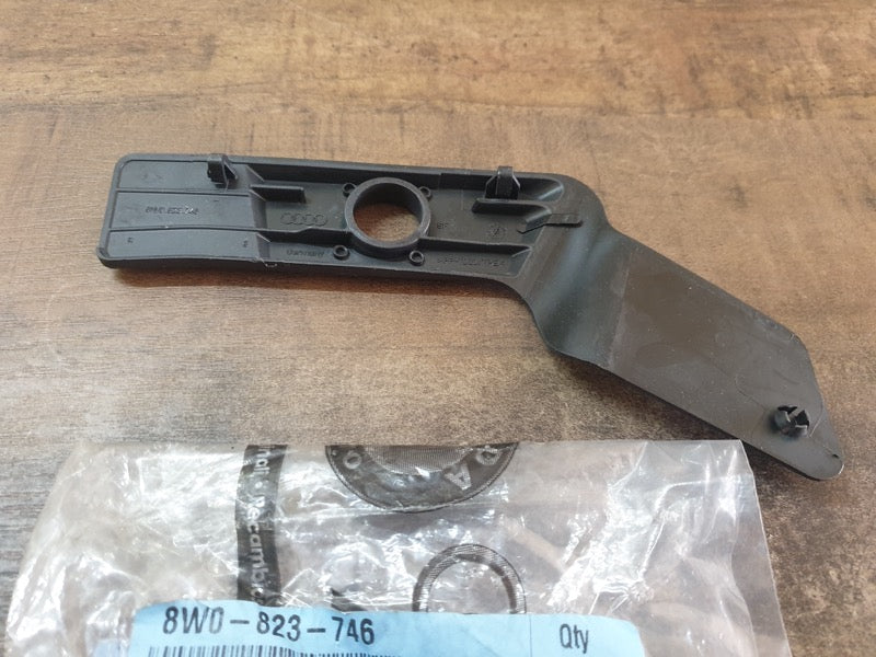 Original New Audi A4 Right Front Fender Ledge Cover