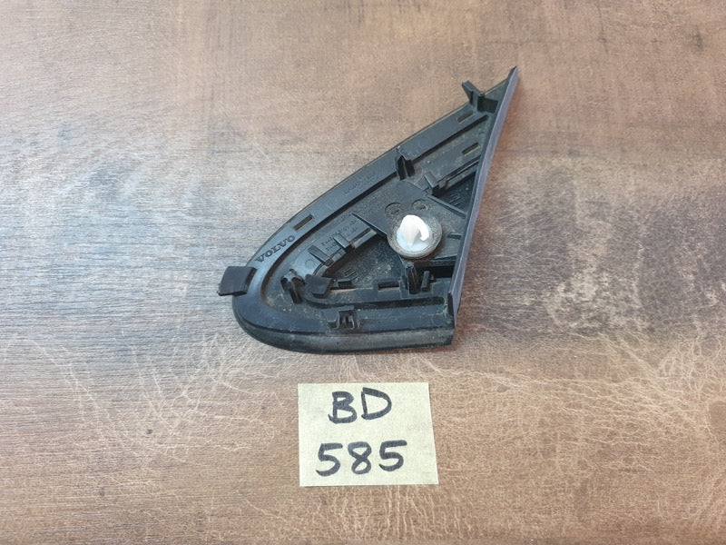 Original Used Volvo V40 Right Front Door Window Mirror Trim
