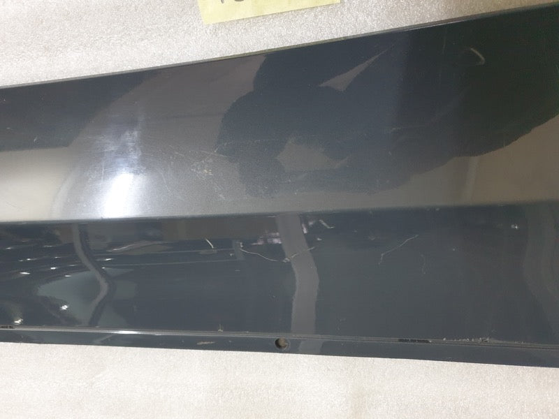 Original Used Volkswagen Tiguan Right Rear Door Lower Moulding