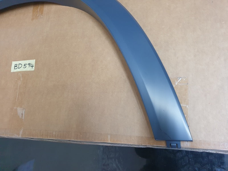 Original New Mercedes-Benz GLS X167 2019 Right Rear Wheel Arch Moulding
