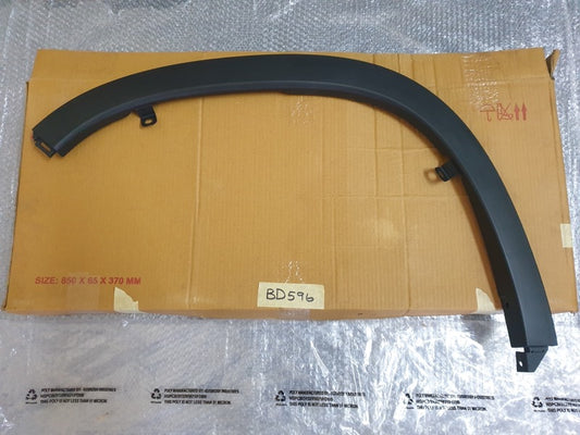 Original New Suzuki Vitara Brezza Toyota Urban Cruiser Left Front Wheel Arch Moulding