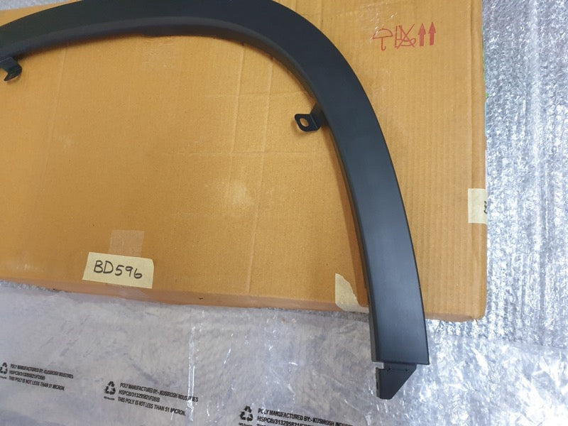 Original New Suzuki Vitara Brezza Toyota Urban Cruiser Left Front Wheel Arch Moulding